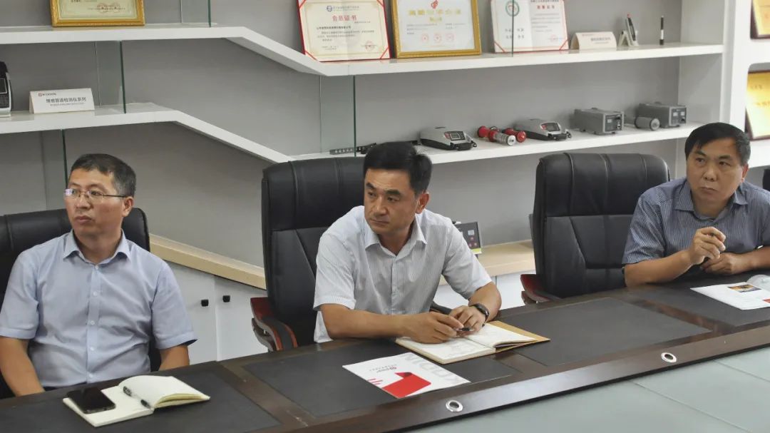 戳我試試